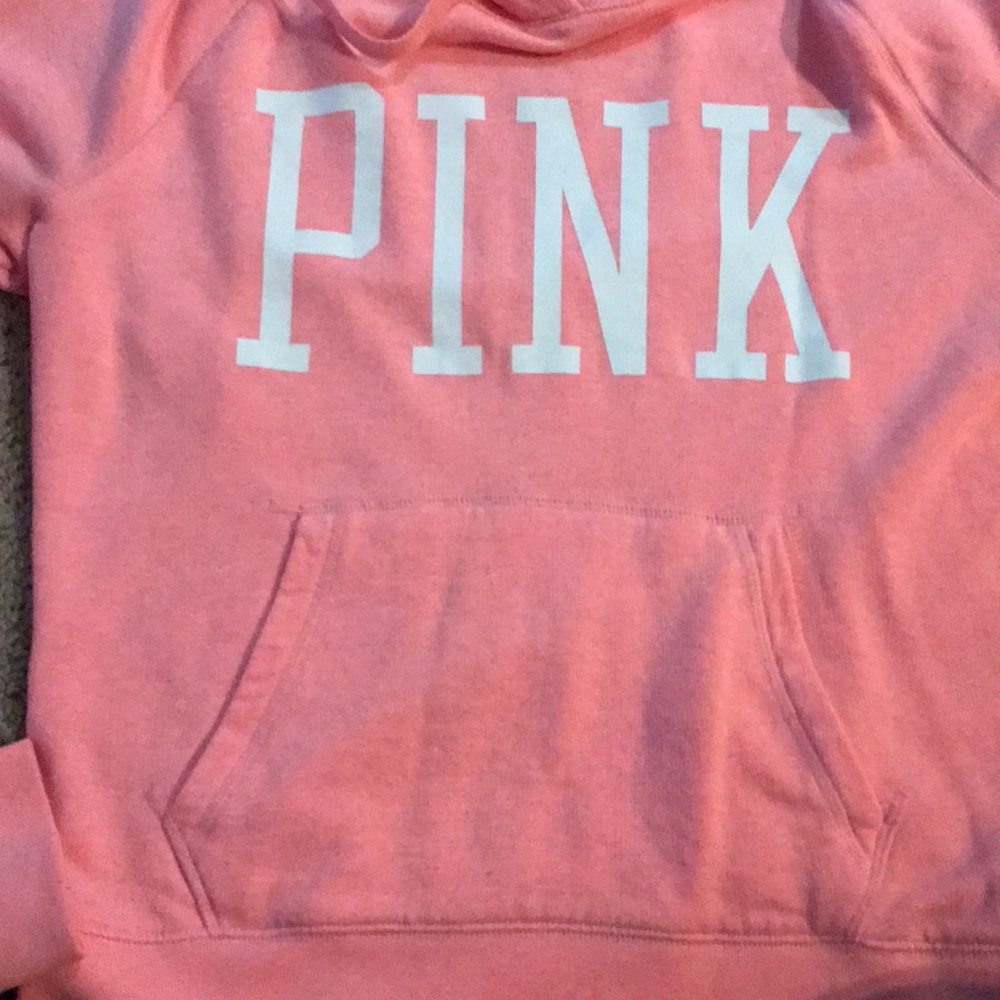 ✨Victoria Secret PINK Pull Over Hoodie✨ - Picture 4 of 4